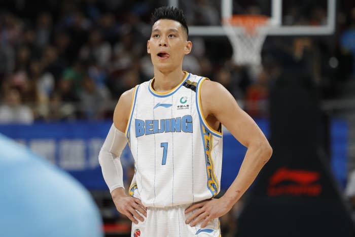 Jeremy Lin in a Beijing Ducks uniform