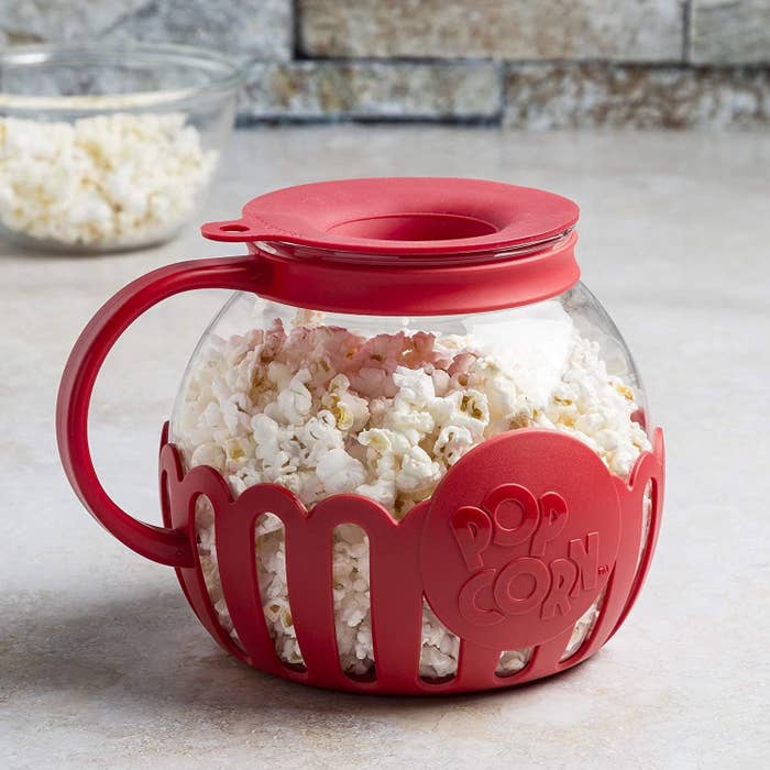 the popcorn maker with popcorn in it