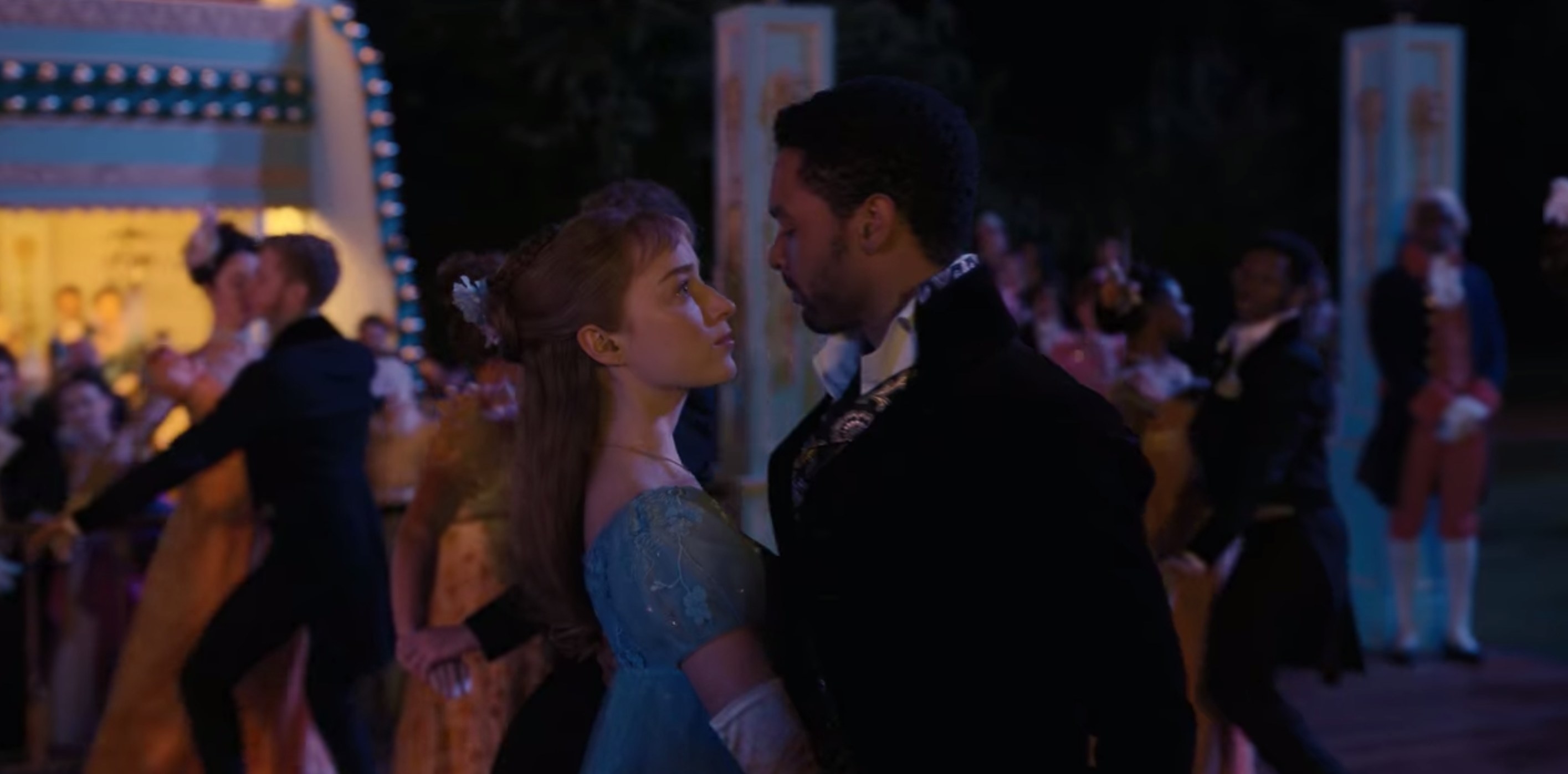 daphne and the duke dancing in episode one of &quot;bridgerton&quot;