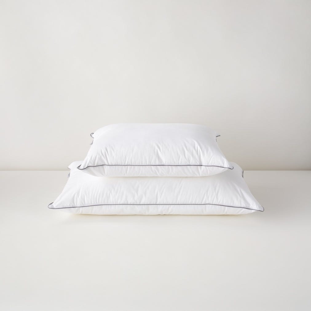 Standard and king size down-alternative pillow