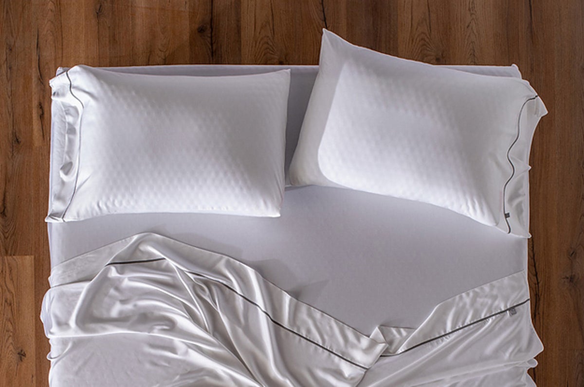 Our Editors Finally Slept Soundly Thanks to These Customizable Pillows