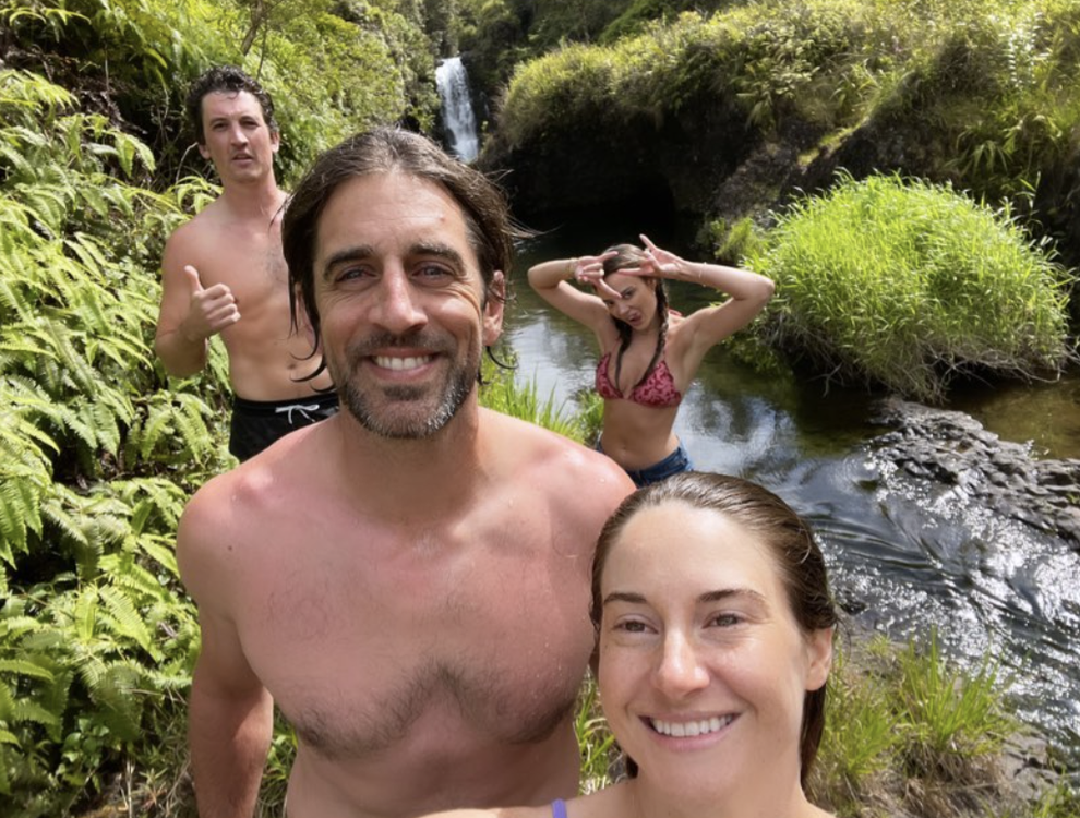 Shailene Woodley Aaron Rodgers And Miles Teller On Vacation