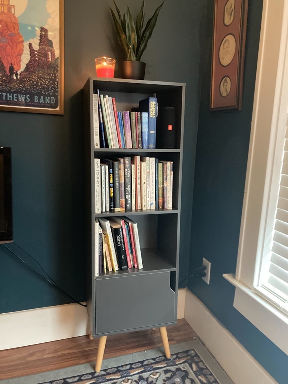 A reviewer photo of the bookcase in black