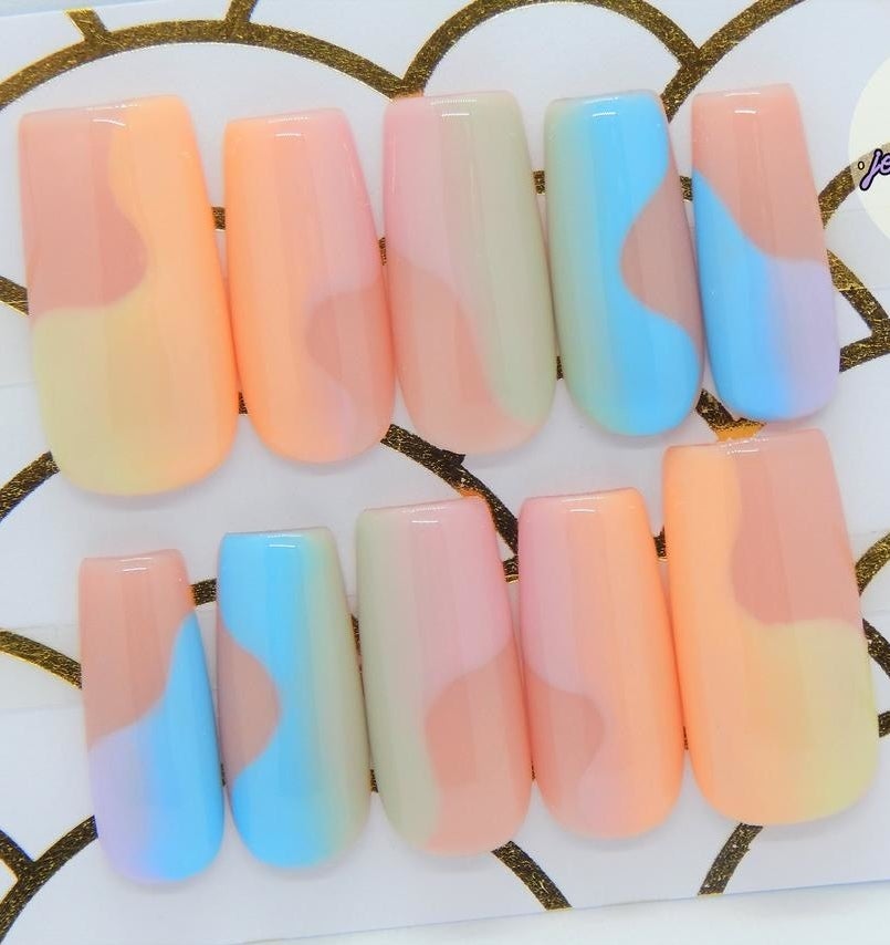 a set of press-on gel nails