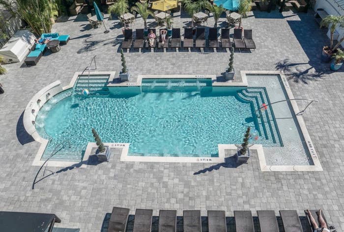 The Hollander Hotel pool