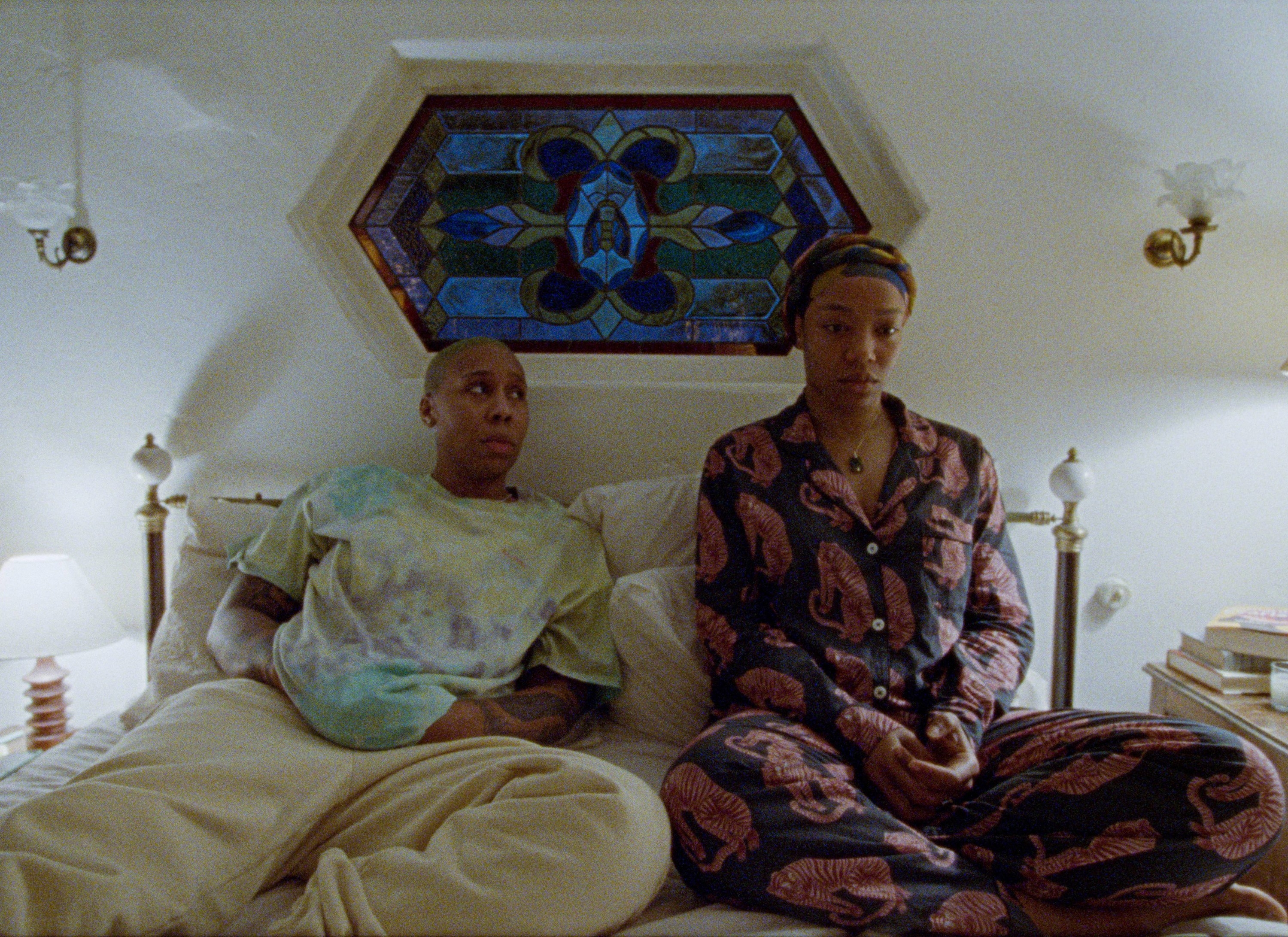 Lena Waithe and Naomi Ackie in Master of None