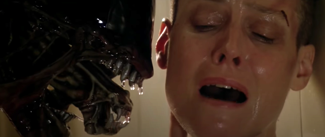 The Alien from Alien 3 face to face with Ripley in an iconic scene