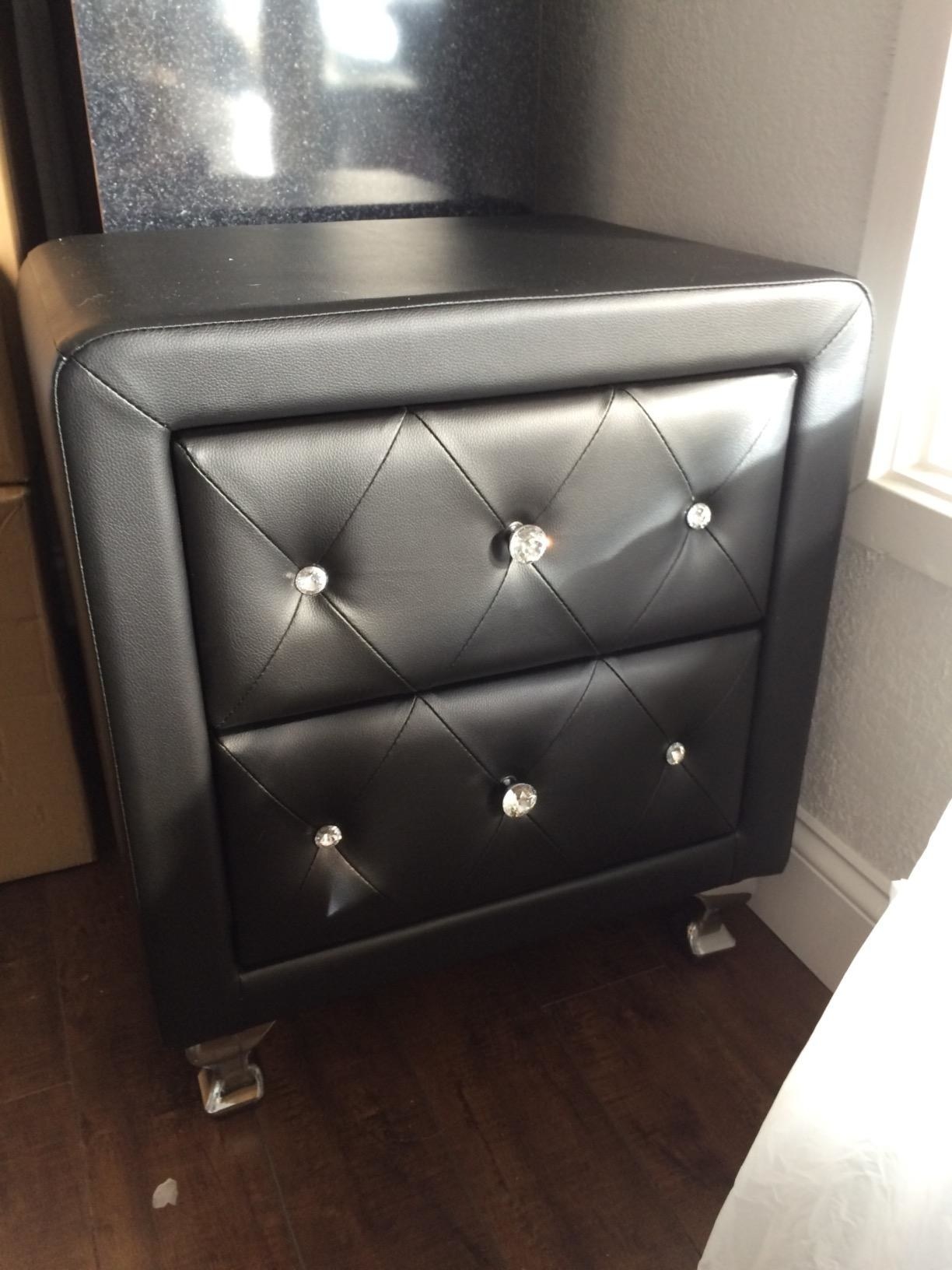 The nightstand in black