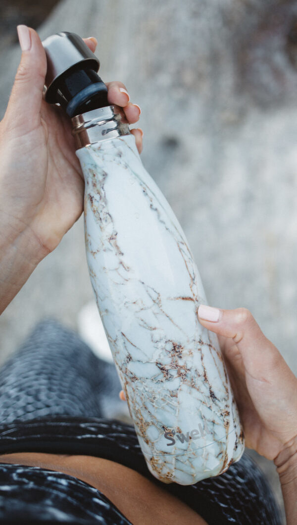gold and white marble effect water bottle