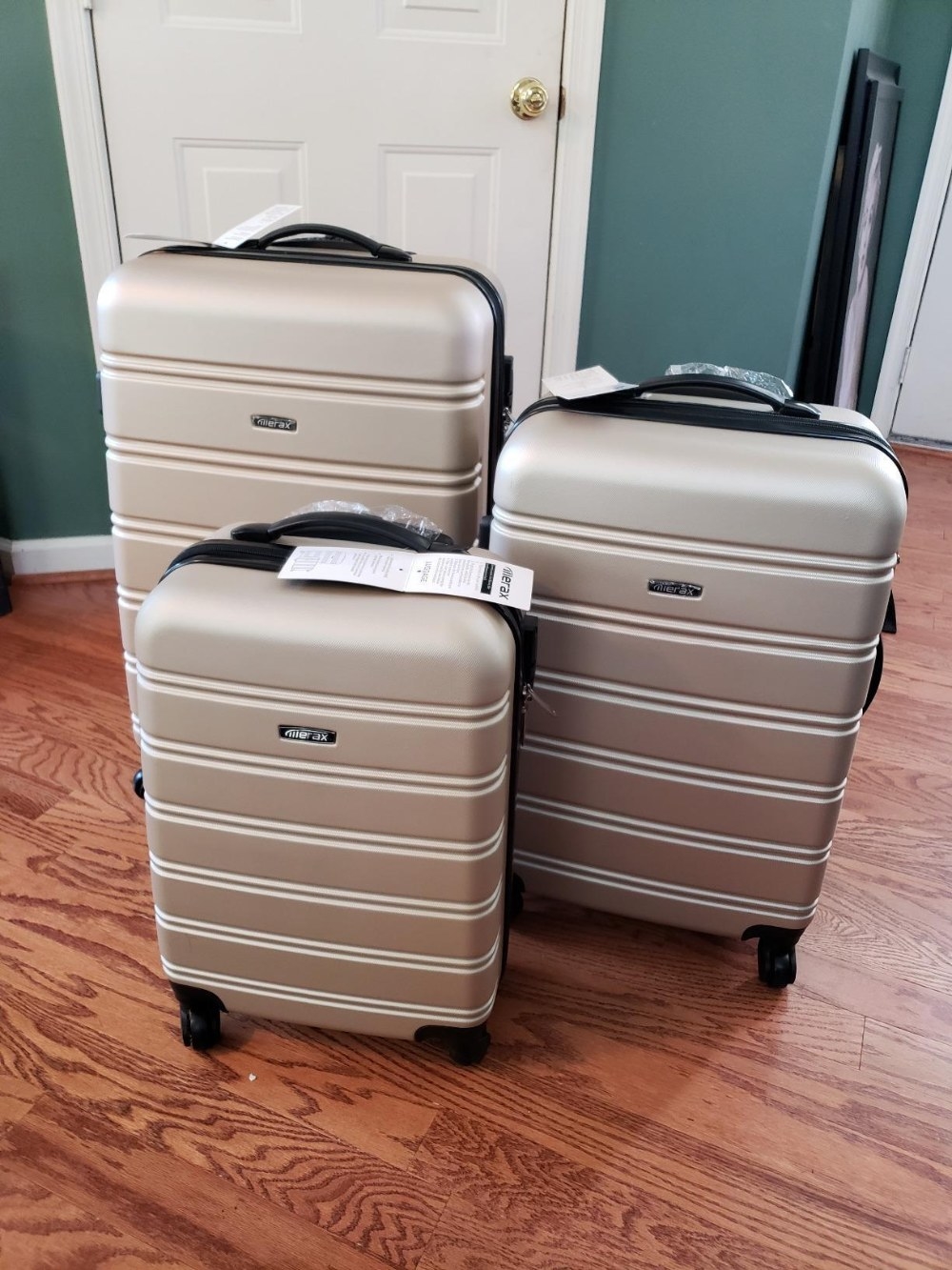 The suitcase set