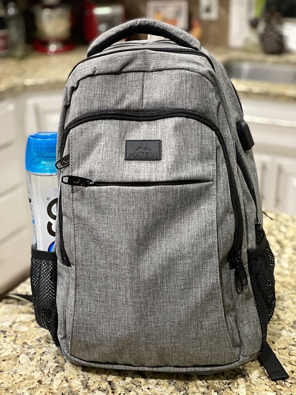 The backpack in the color Austere Gray