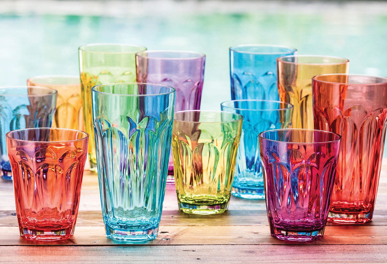 the colorful cups