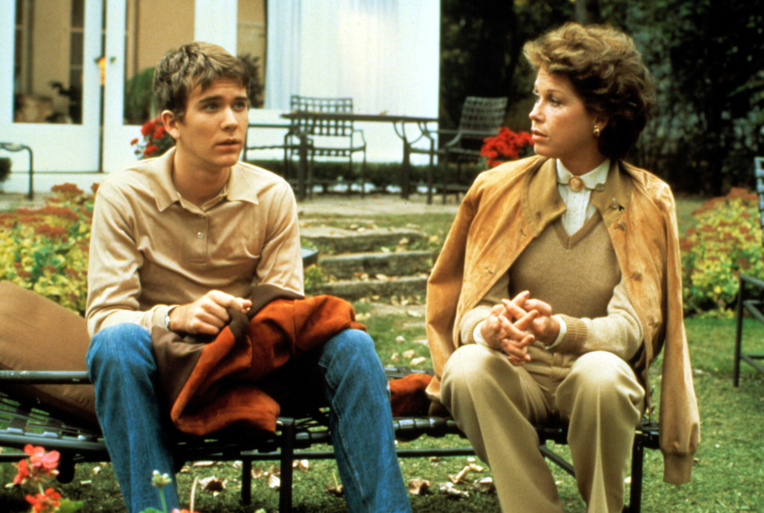 Mary Tyler Moore and Timothy Hutton in Ordinary People