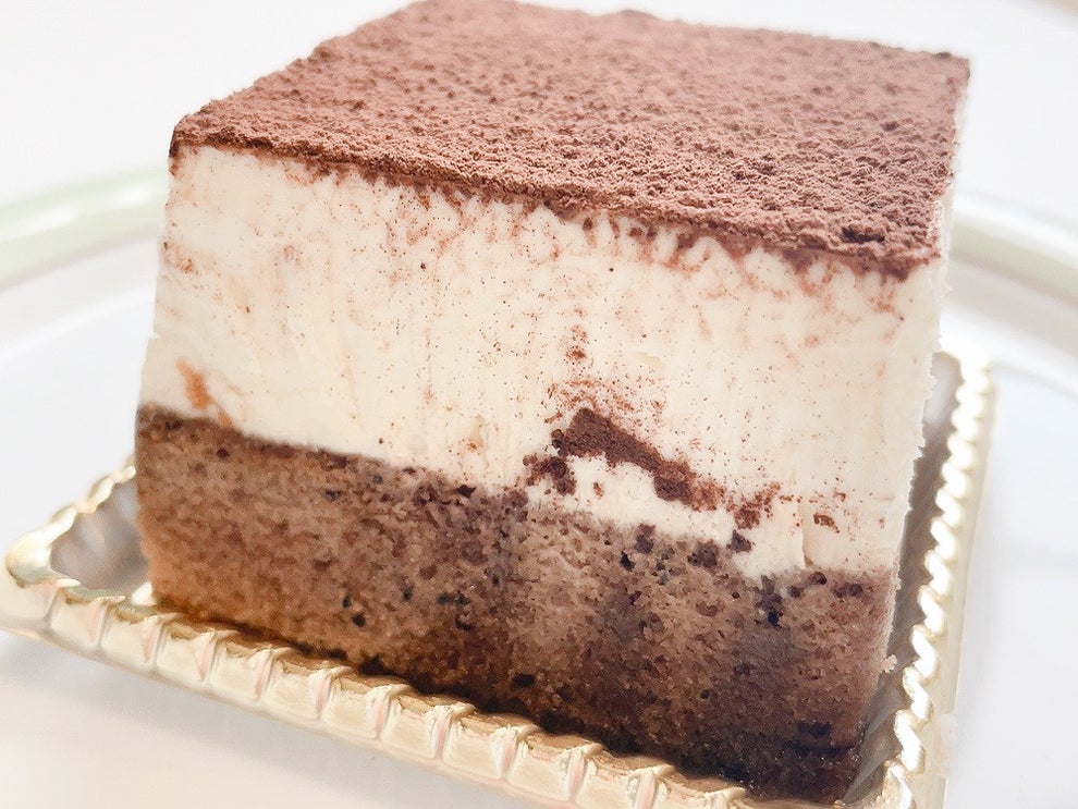 クリームが天才的だわ スタバの 限定ティラミス は飲めるレベルのやわらかさです