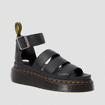 the black leather sandals