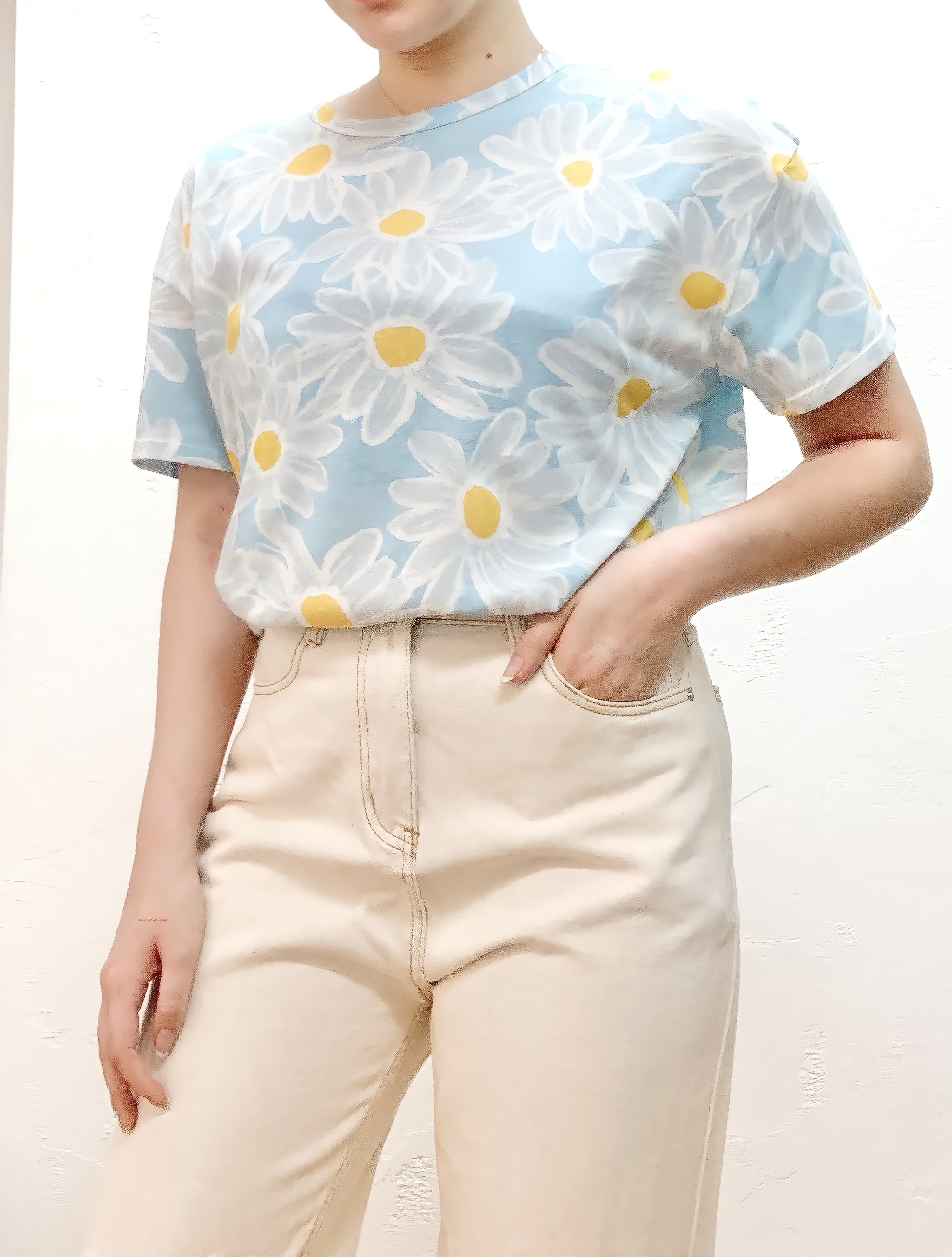 センスの塊じゃん。ZARAの「花柄Tシャツ」1190円とは思えない