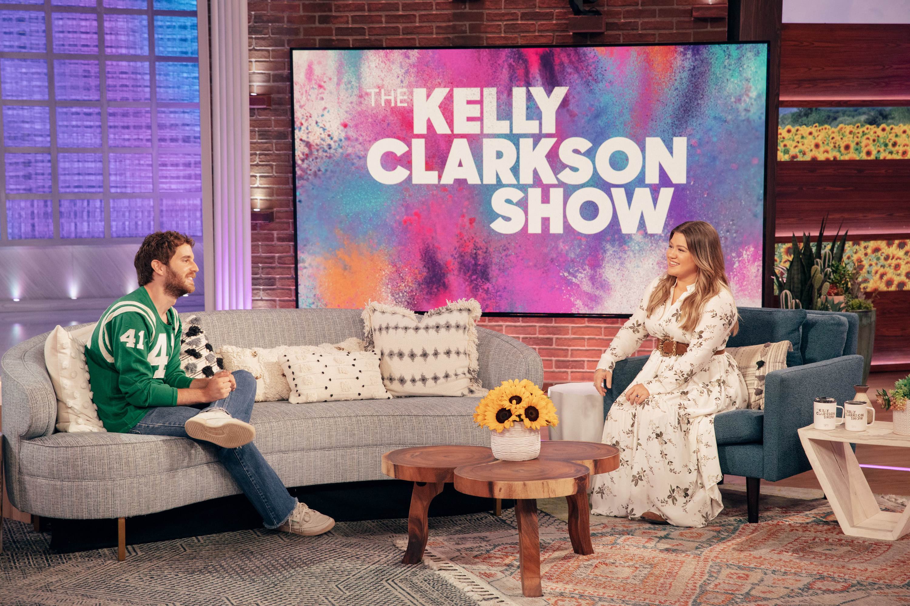 Ben Platt and Kelly Clarkson chat on set of &quot;The Kelly Clarkson Show&quot;