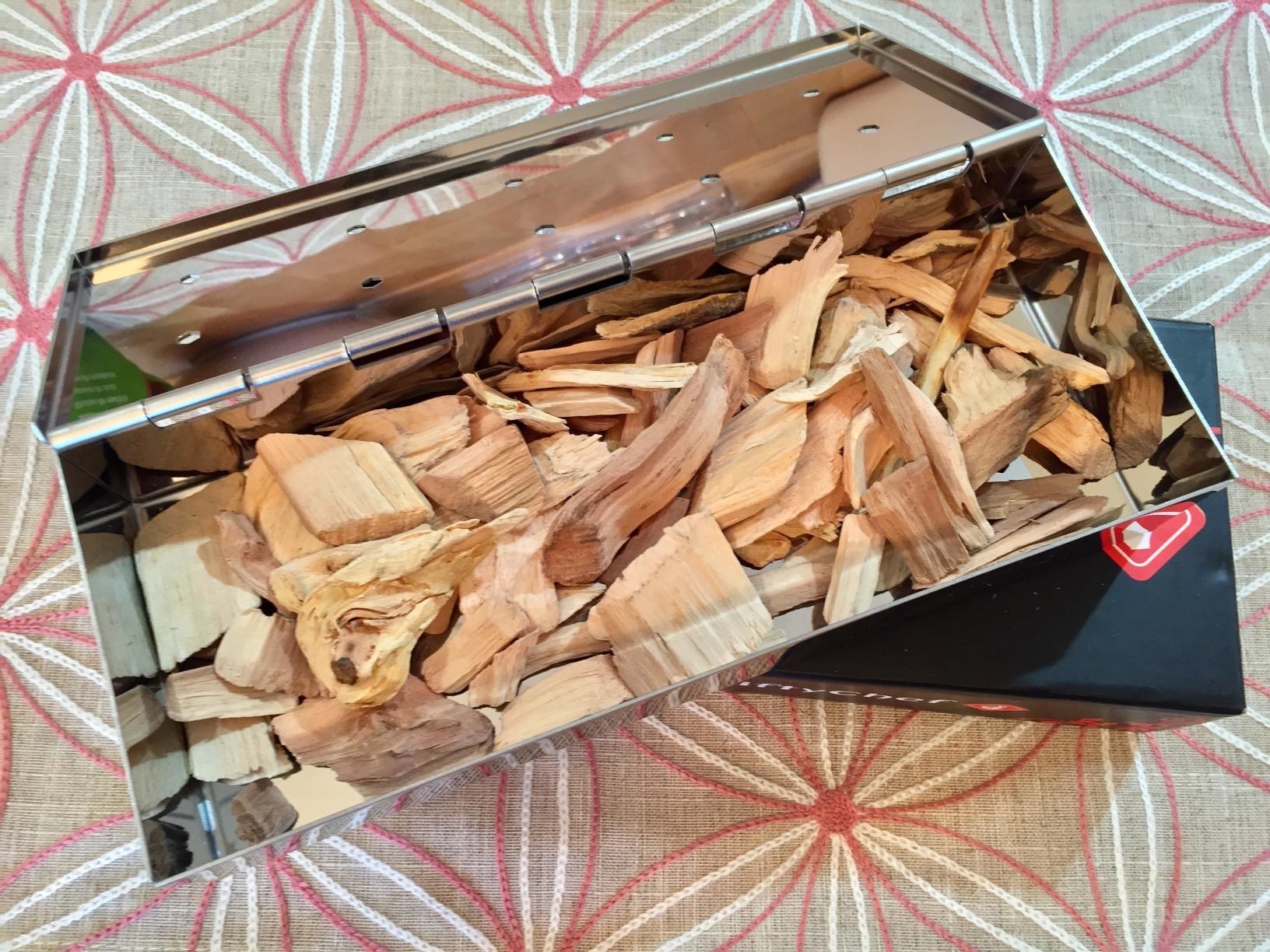 reviewer image of apple wood chips