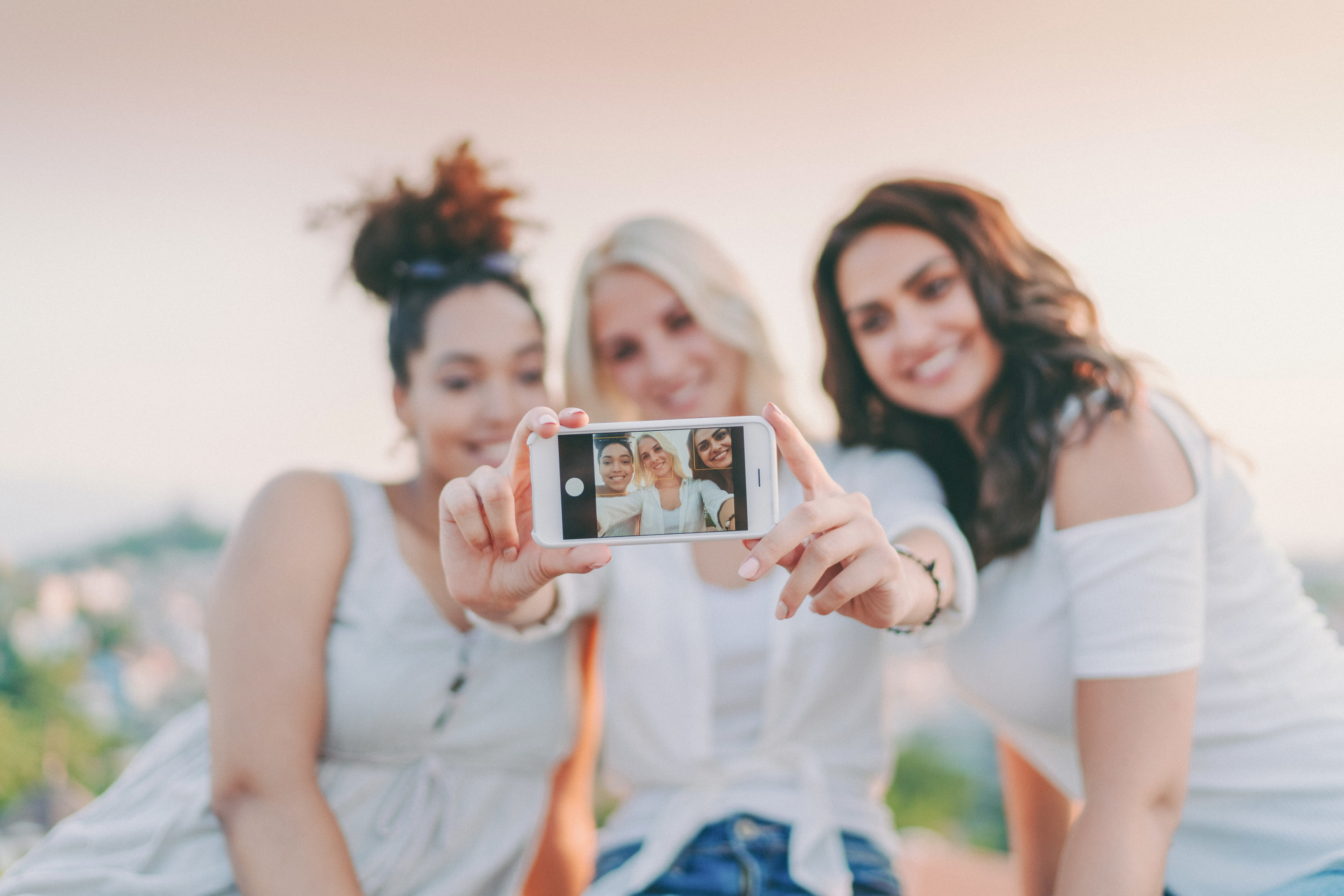 A group of friends posing for a photo 