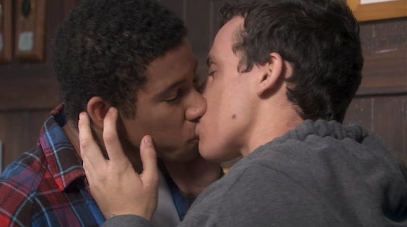 Keiynan Londsale in Dance Academy kissing his co-star Thom Green