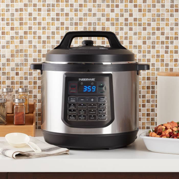 The programmable pressure cooker