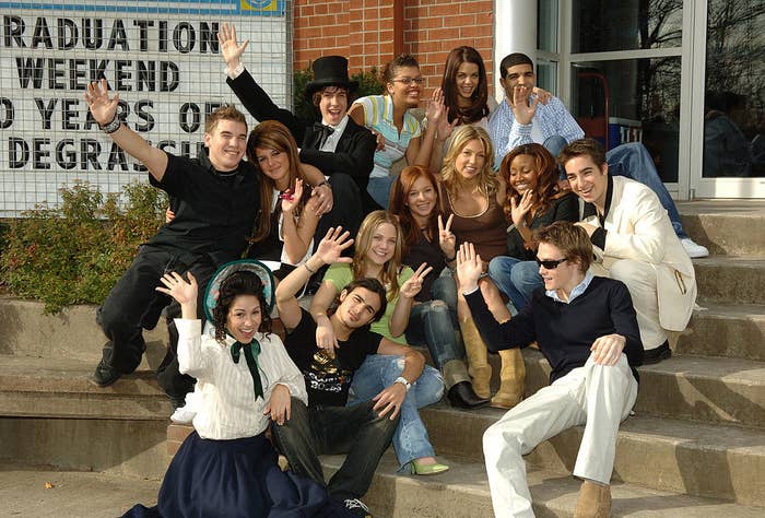 early &quot;Next Generation&quot; cast picture