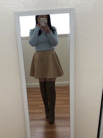 skirt in beige