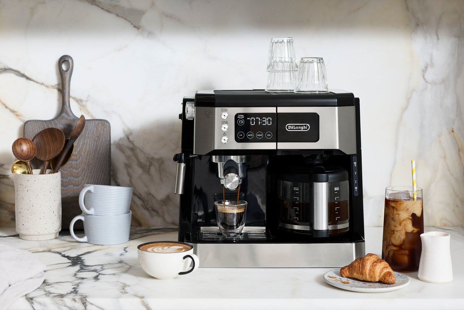 The all-in-one combination coffee and espresso machine