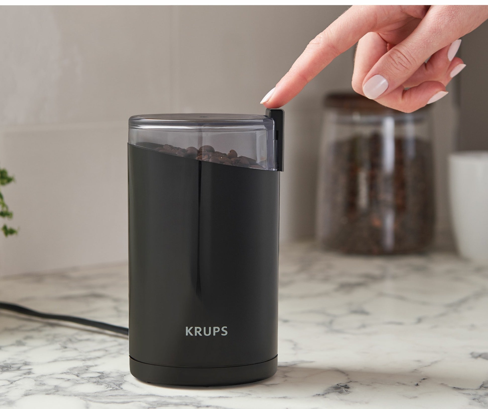 The one-touch electric coffee grinder