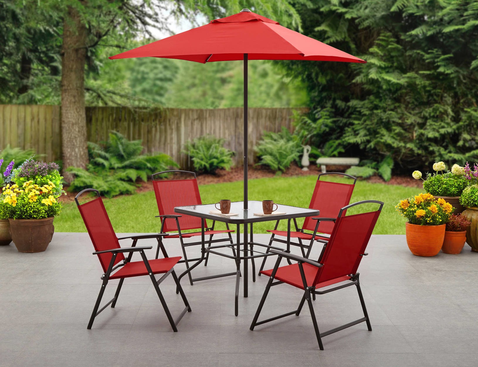 The patio set in red