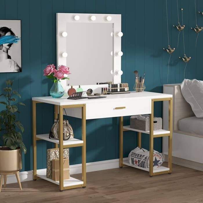 The white and gold vanity