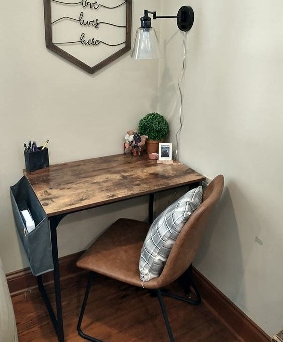 The small home writing desk in 47 inches and brown