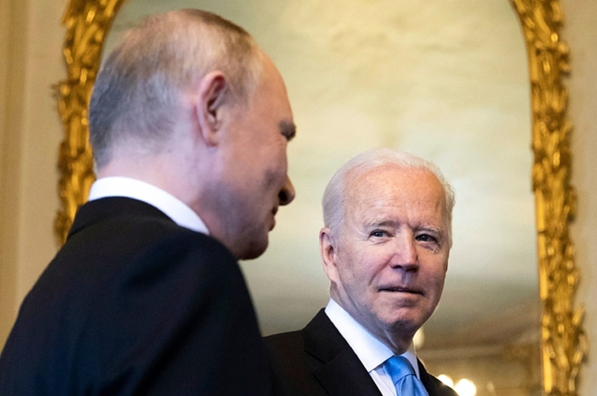Biden-Putin summit ended with Russian leader showing off