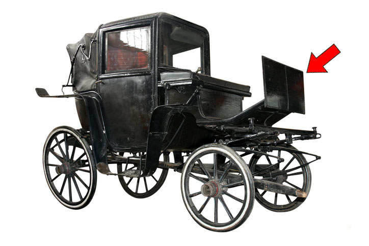A carriage with the dashboard pointed out