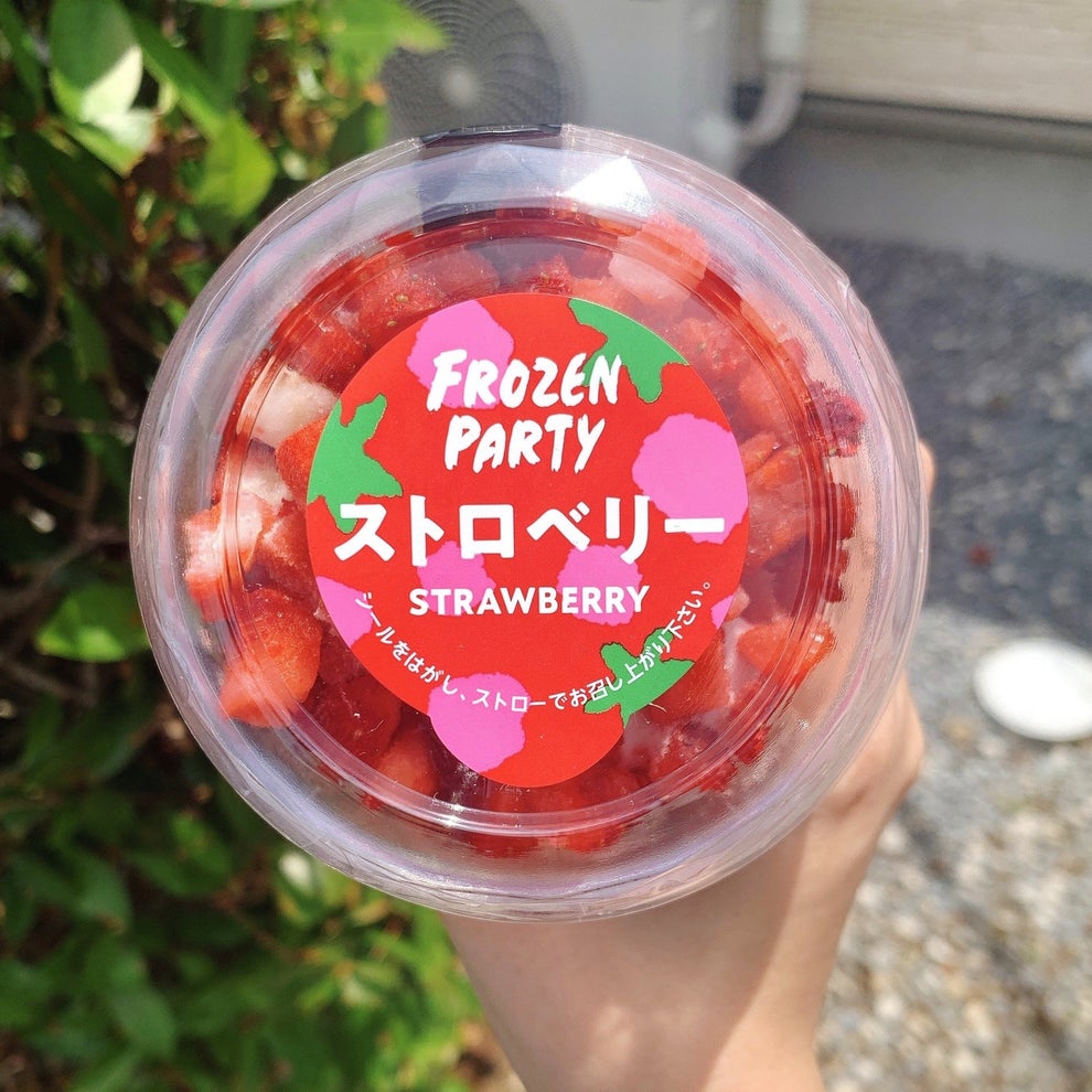 この果肉感 スタバ超えてるよ ローソンの フローズンドリンク もはや飲むパフェじゃん