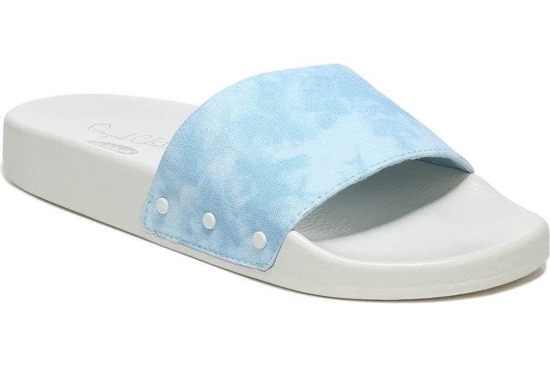 the white and blue tie dye slides