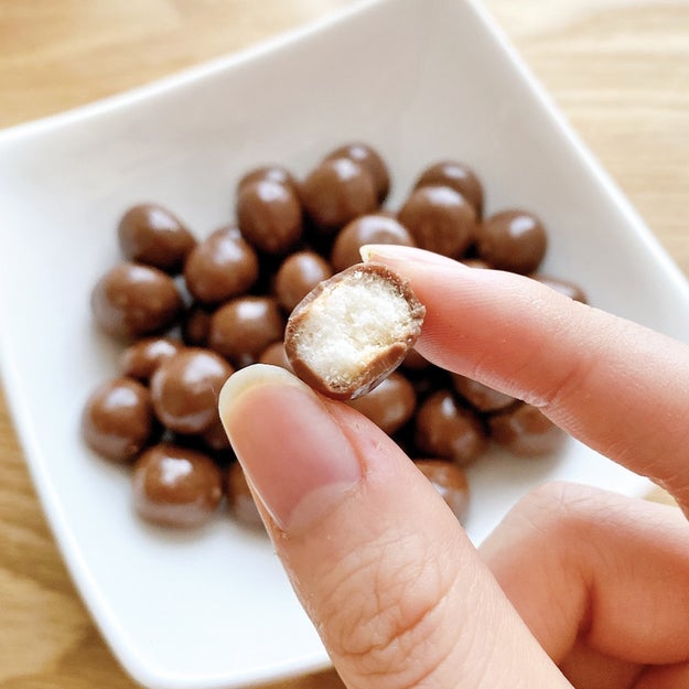 とにかく中毒性がすごい 2021年上半期にハマった ミニストップの 激ウマお菓子 6選 Buzzfeed Japan たまごボーロチョコ 138円buzzfeed名前の dメニューニュース Nttドコモ