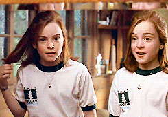 Lindsay Lohan and her digital twin pose on set of &quot;The Parent Trap&quot;