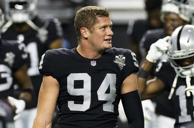 Raiders Carl Nassib Comes Out As Gay In NFL First