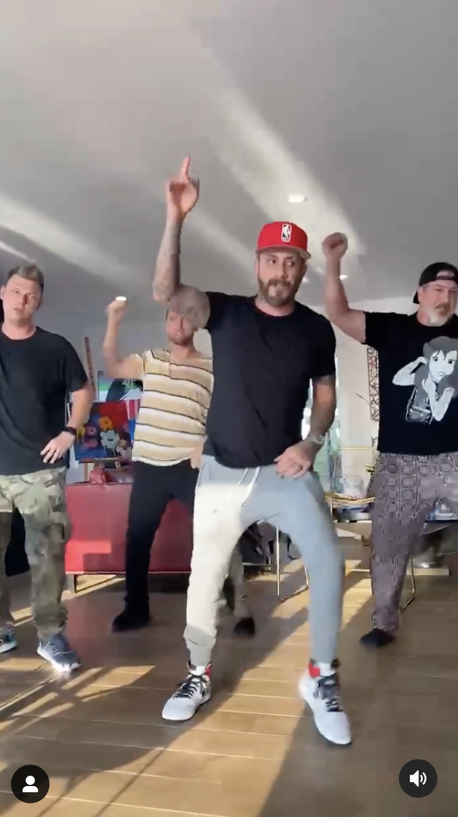 AJ McLean, Nick Carter, Lance Bass, and Joey Fatone learning the &quot;Bye Bye Bye&quot; choreography