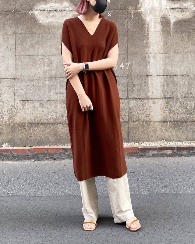着心地よすぎて脱ぎたくない ユニクロの 新作ワンピース 大人っぽいデザインが素敵です