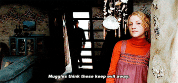 Luna saying &quot;muggles think these keep evil away&quot; in Bill and Fleur&#x27;s cottage
