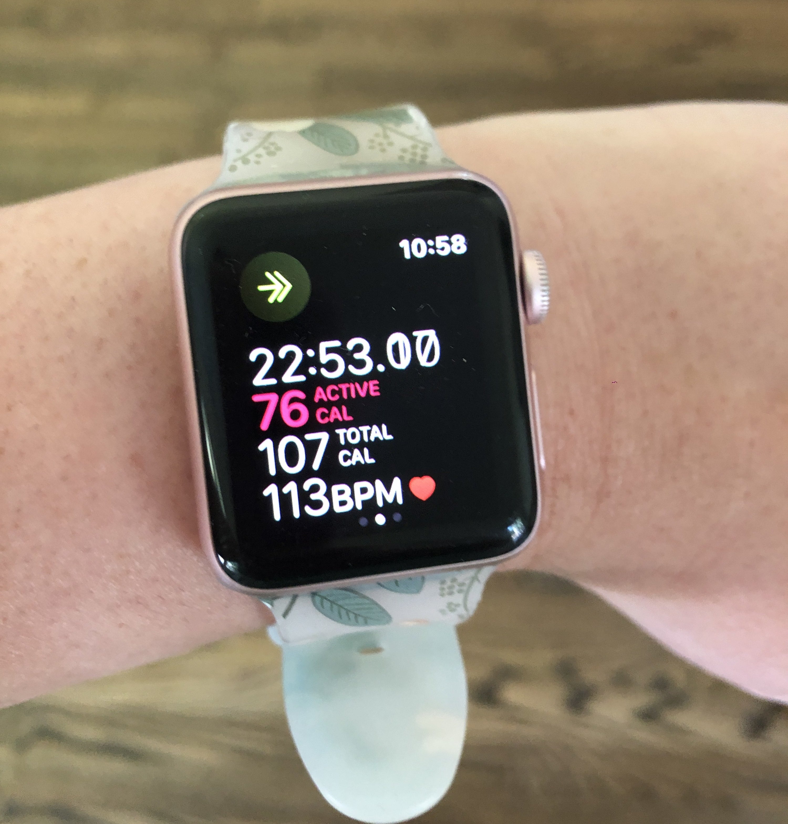 the writers apple watch tracking their workout from vacuuming