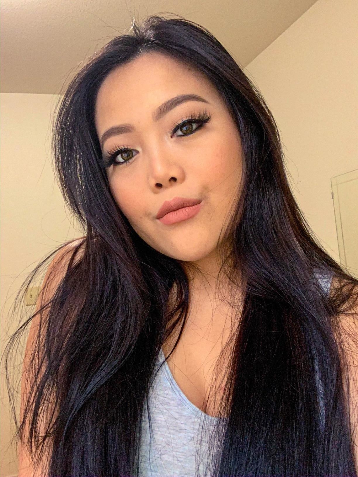 image of reviewer whose eyebrows have been filled in with the soft brown brow wiz