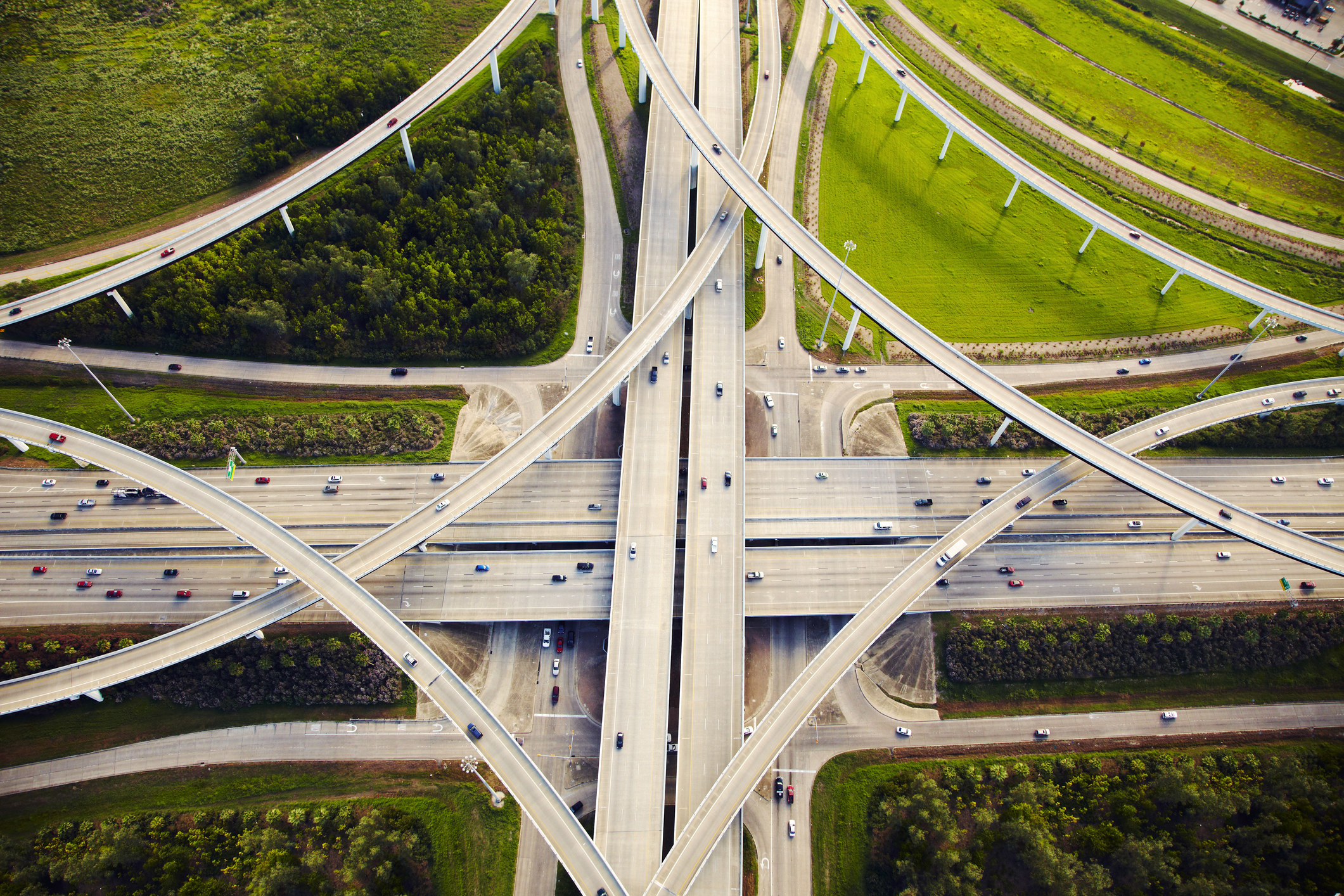 An arial view of a highway