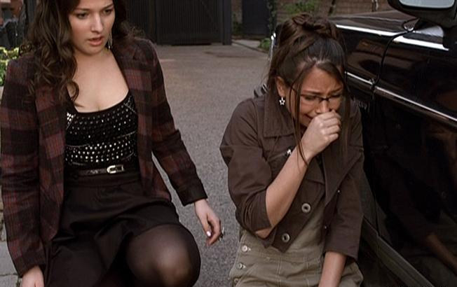 Imogen and Fiona find Volta&#x27;s body under the car