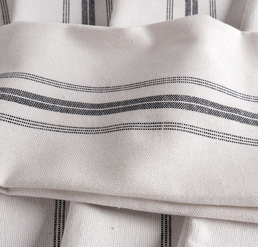 Kitchen towels with stripes on them