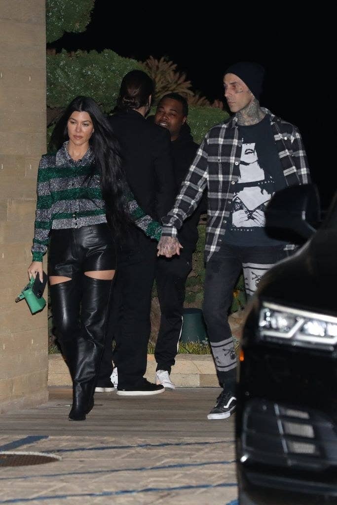Aug 08, 2021 · kourtney kardashian and travis barker have only been public with their relationship for a few months,. Travis Barker Kourtney Kardashian Instagram : Kourtney Kardashian S Singing Video Is So Cute