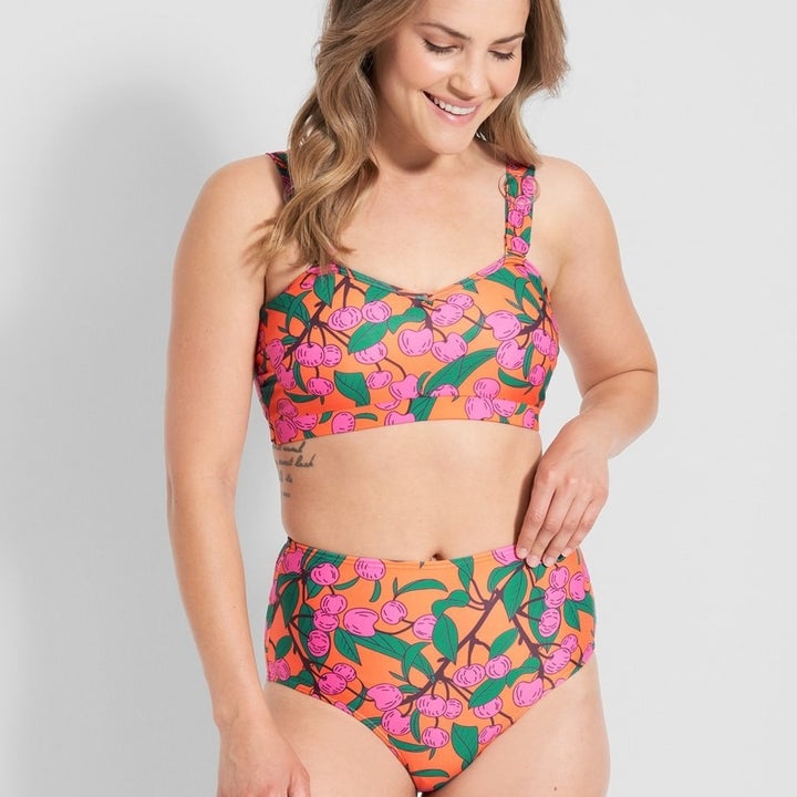 model wearing retro floral bikini set