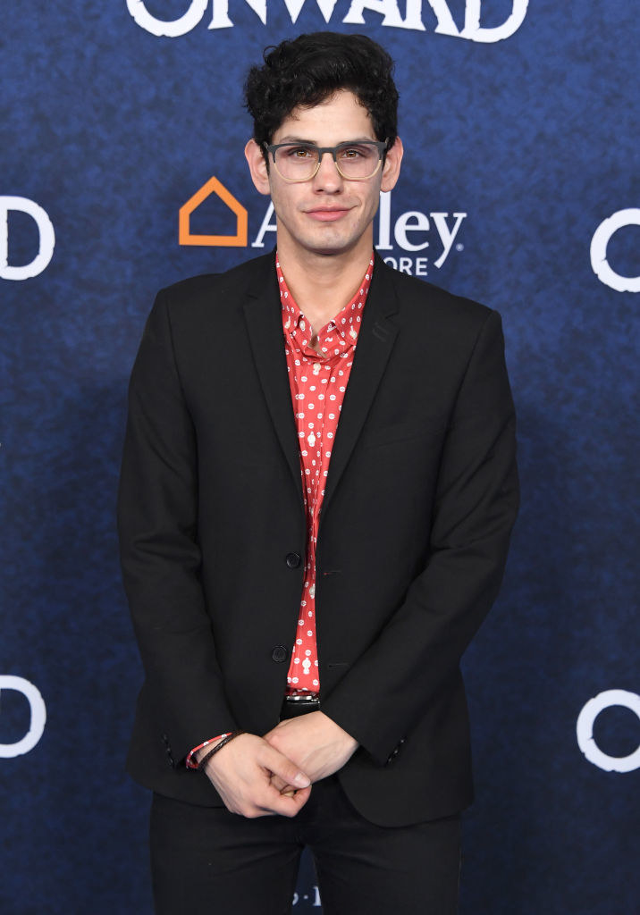 Matt Bennett on a red carpet